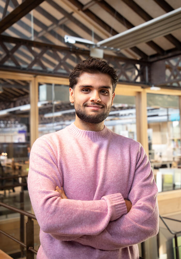 Gianni, Technico-commercial