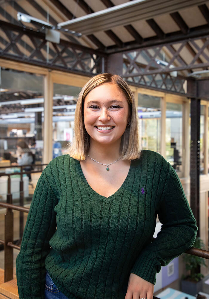 Lucie, Technico-commerciale